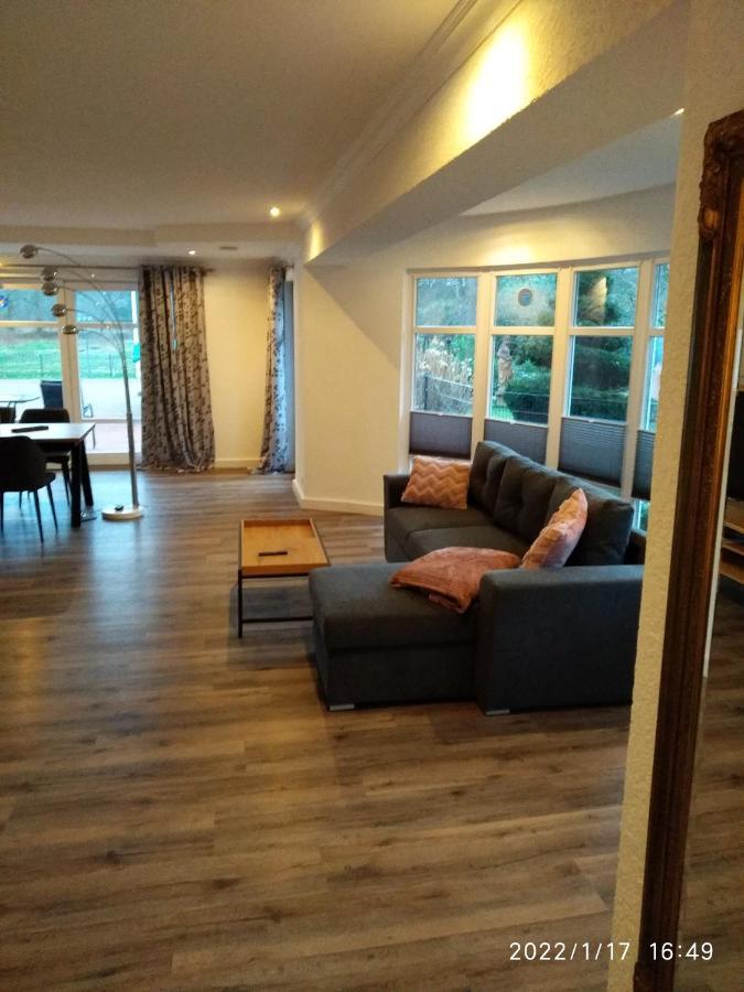 Ferienwohnung Christine Jever Esterno foto