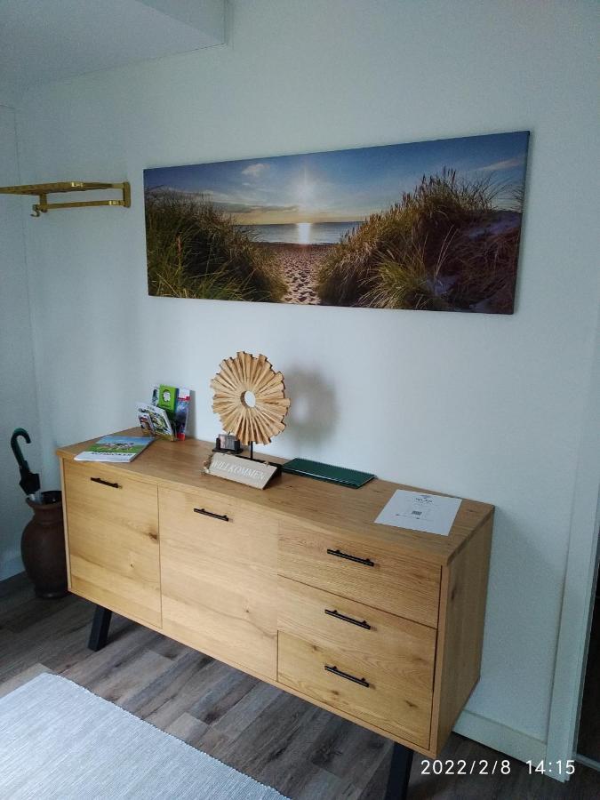 Ferienwohnung Christine Jever Esterno foto